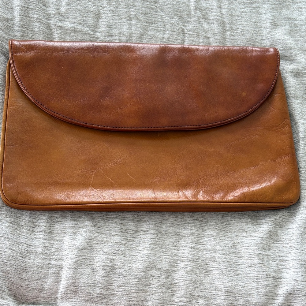 Vintage Sara Battaglia Leather Envelope Clutch - Tan